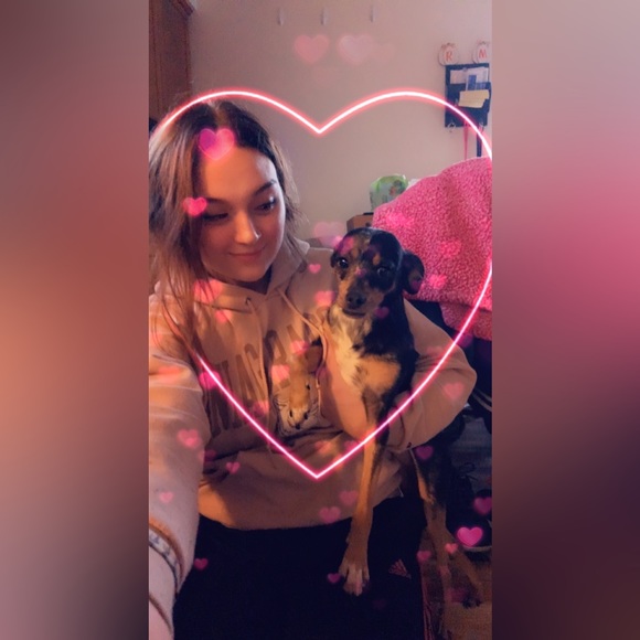 Meet your Posher, Megan - Picture 7 of 15